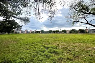7320 Lake Cir Dr, Margate, FL 33063 - Photo 28
