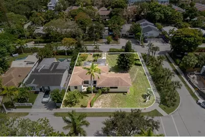 904 SE 11th Ct, Fort Lauderdale, FL 33316 - Photo 2