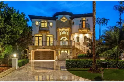 2306  Bay Dr, Pompano Beach, FL 33062 - Photo 8