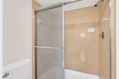 10304  Sunrise Lakes Blvd, Unit #106, Sunrise, FL 33322 - Photo 22