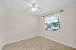 10304 Sunrise Lakes Blvd, Sunrise, FL 33322 - Photo 24