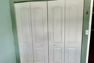 5601 Blueberry Ct, Lauderhill, FL 33313 - Photo 10