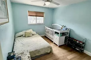 5601 Blueberry Ct, Lauderhill, FL 33313 - Photo 8