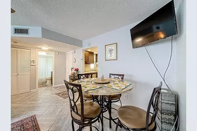 1672 SE Green Acres Cir, Unit #B-104, Port Saint Lucie, FL 34952 - Photo 22