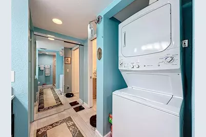 1672 SE Green Acres Cir, Unit #B-104, Port Saint Lucie, FL 34952 - Photo 40