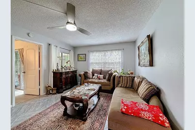 1672 SE Green Acres Cir, Unit #B-104, Port Saint Lucie, FL 34952 - Photo 18