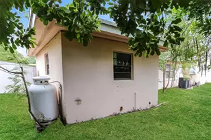 2903 Apalachee Rd, West Palm Beach, FL 33406 - Photo 18