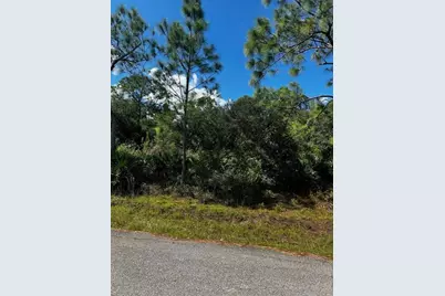 1221  Hamilton Ave, Lehigh Acres, FL 33972 - Photo 6