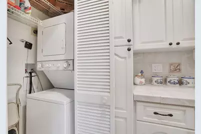 330 SE 20th Ave, Unit #307, Deerfield Beach, FL 33441 - Photo 26