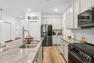 1910 Harding St, Lake Worth Beach, FL 33460 - Photo 12