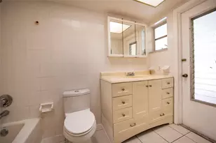 7441 NW 13th St, Plantation, FL 33313 - Photo 24