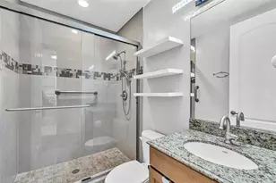 913 NE 17th Way Unit #*, Fort Lauderdale, FL 33304 - Photo 32