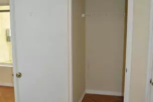 2465 NW 33rd St, Oakland Park, FL 33309 - Photo 22