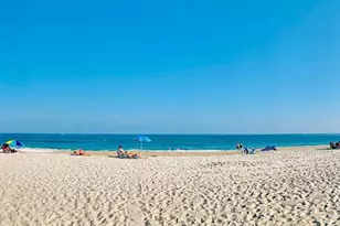 2850 NE 14th St, Pompano Beach, FL 33062 - Photo 14