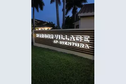 21195  Helmsman Dr, Unit #F-18, Miami, FL 33180 - Photo 1