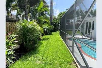 764 SW 7th St, Boca Raton, FL 33486 - Photo 34