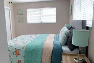 764 SW 7th St, Boca Raton, FL 33486 - Photo 18