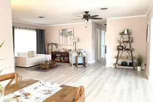 764 SW 7th St, Boca Raton, FL 33486 - Photo 6