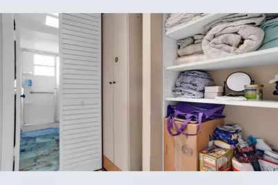 9581  Sunrise Lakes Blvd, Unit #309, Sunrise, FL 33322 - Photo 10