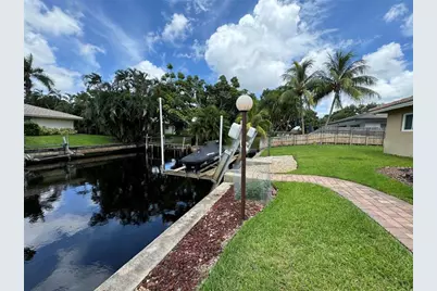 5921 SW 17th Ct, Unit #59212, Plantation, FL 33317 - Photo 2