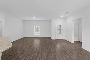8126 100th Ct, Vero Beach, FL 32967 - Photo 4