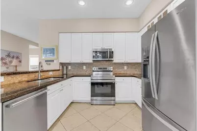 2028 SW 176th Ter, Miramar, FL 33029 - Photo 10