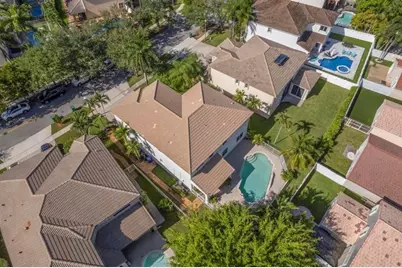 2028 SW 176th Ter, Miramar, FL 33029 - Photo 44