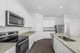 7926 105th Ave, Vero Beach, FL 32967 - Photo 8