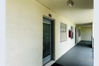 3070 NW 48th Ter, Unit #307, Lauderdale Lakes, FL 33313 - Photo 12