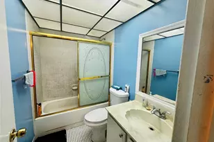 3070 NW 48th Terrace, Lauderdale Lakes, FL 33313 - Photo 6