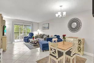 2208 S Cypress Bend Dr, Pompano Beach, FL 33069 - Photo 4