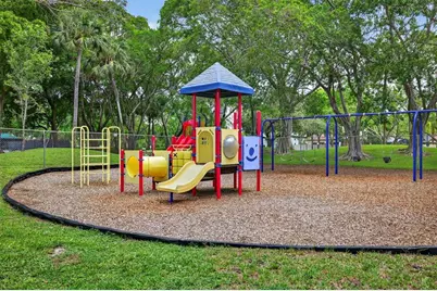 2205 S Cypress Bend Dr, Unit #505, Pompano Beach, FL 33069 - Photo 70