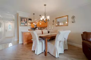 820 S Hollybrook Dr, Pembroke Pines, FL 33025 - Photo 4