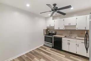 5100 SW 41st St, Pembroke Park, FL 33023 - Photo 10