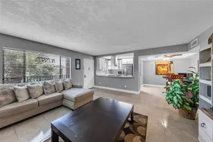 7466 Ashmont Cir, Tamarac, FL 33321 - Photo 4