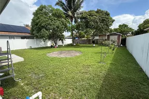 5101 SW 24th St, West Park, FL 33023 - Photo 22
