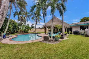 60 SE 10th St, Pompano Beach, FL 33060 - Photo 40