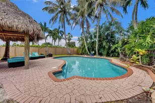 60 SE 10th St, Pompano Beach, FL 33060 - Photo 38