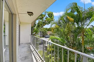 2236 Nova Village Dr, Davie, FL 33317 - Photo 32