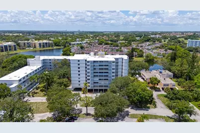 3301  Spanish Moss Ter, Unit #705, Lauderhill, FL 33319 - Photo 2
