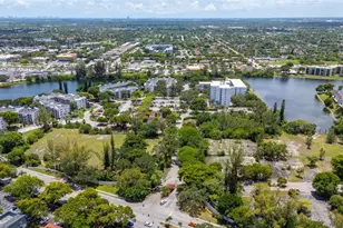 3301 Spanish Moss Terrace, Lauderhill, FL 33319 - Photo 8