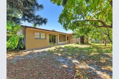 6772  Camelia Dr, Miramar, FL 33023 - Photo 26