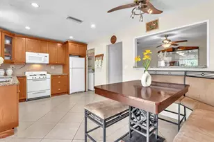 6772 Camelia Dr, Miramar, FL 33023 - Photo 8