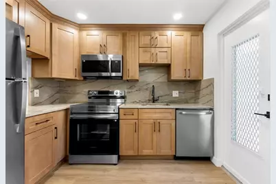 1951 NE 39th St, Unit #141, Lighthouse Point, FL 33064 - Photo 2