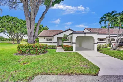 5658  Parkwalk Circle East, Boynton Beach, FL 33472 - Photo 2