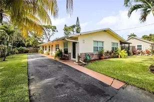 872 NE 36th St, Oakland Park, FL 33334 - Photo 6