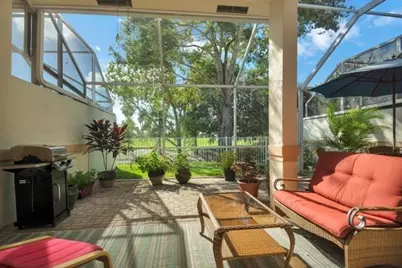 676 W Palm Aire Dr, Pompano Beach, FL 33069 - Photo 28