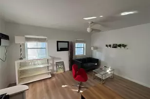 1315 SE 2nd St Unit #Rear E, Fort Lauderdale, FL 33301 - Photo 4