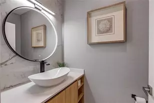 811 SW 10th Terrace, Fort Lauderdale, FL 33315 - Photo 4