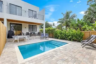 811 SW 10th Terrace, Fort Lauderdale, FL 33315 - Photo 18